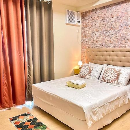Eli'S Sunset Crib - The Palladium Iloilo City Exterior foto