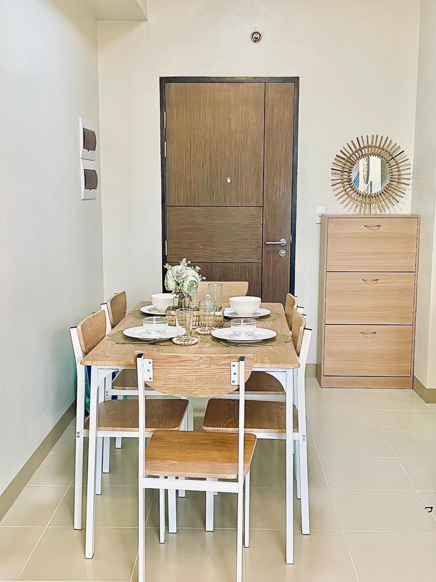 Eli'S Sunset Crib - The Palladium Iloilo City Exterior foto